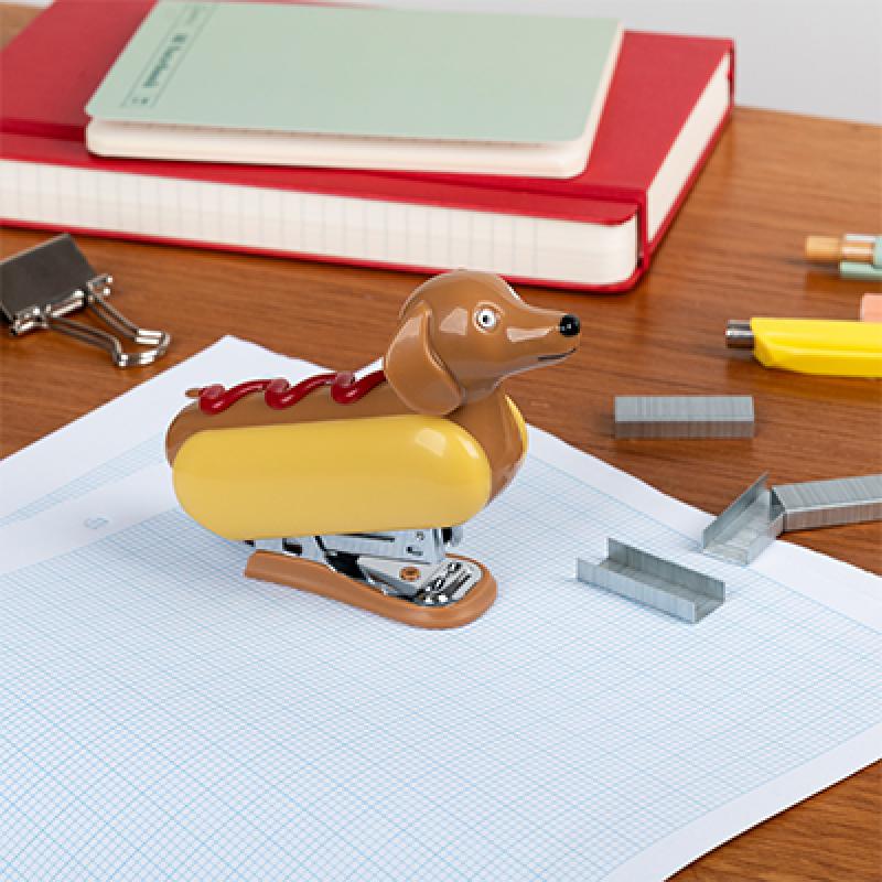 rex london Mini stapler with 1000 staples - Hot Dog