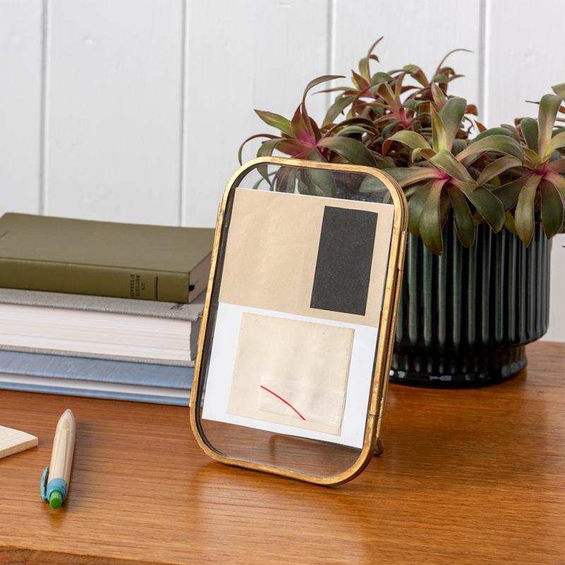 rex london Rounded standing brass frame 10x15cm