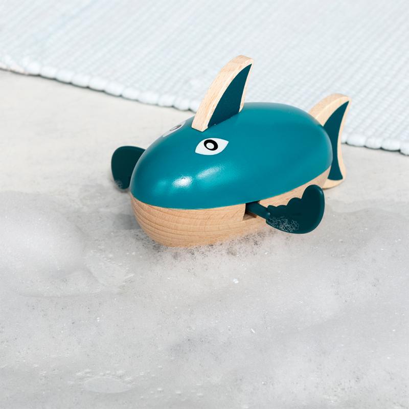 rex london Wooden wind-up bath toy - Shark