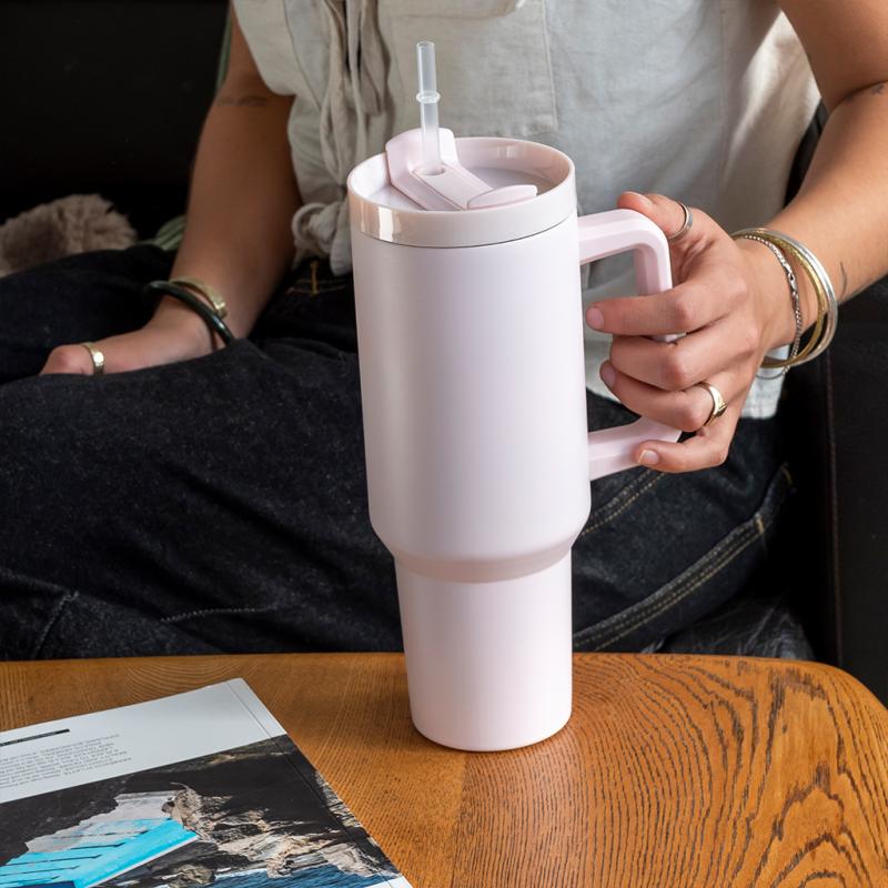 rex london Travel tumbler with handle (1.2Ltr) - Light pink