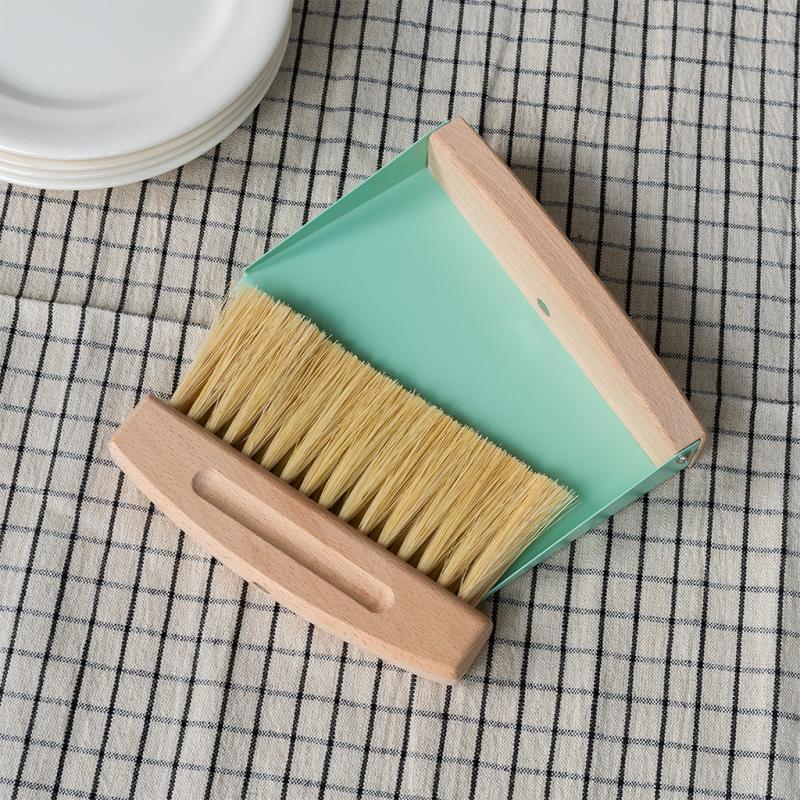 rex london Wooden table brush and pan set - Pistachio green