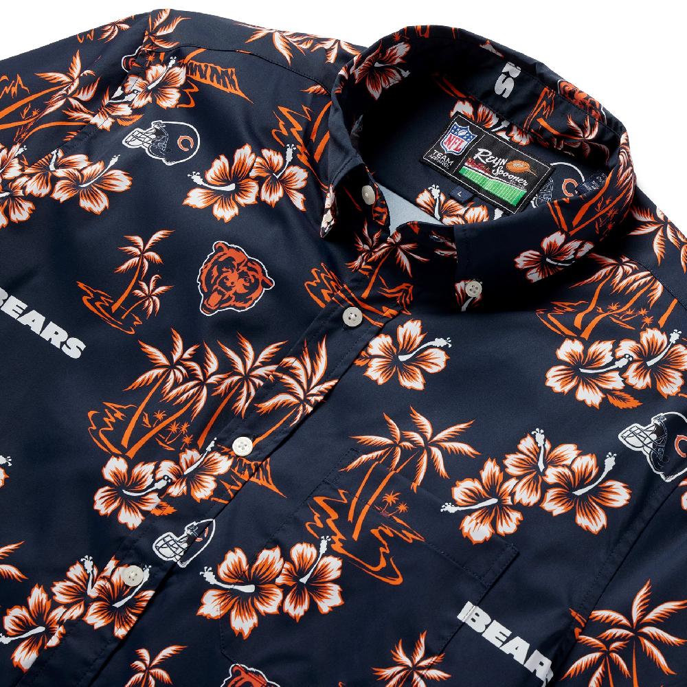 Reyn Spooner CHICAGO BEARS KEKAI PERFORMANCE BUTTON FRONT