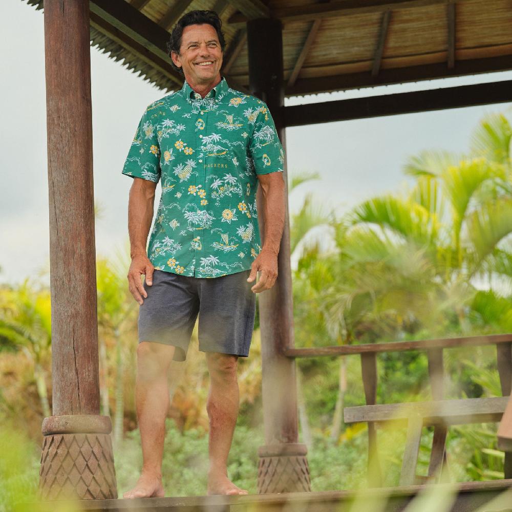 Reyn Spooner GREEN BAY PACKERS THROWBACK PERFORMANCE BUTTON FRONT