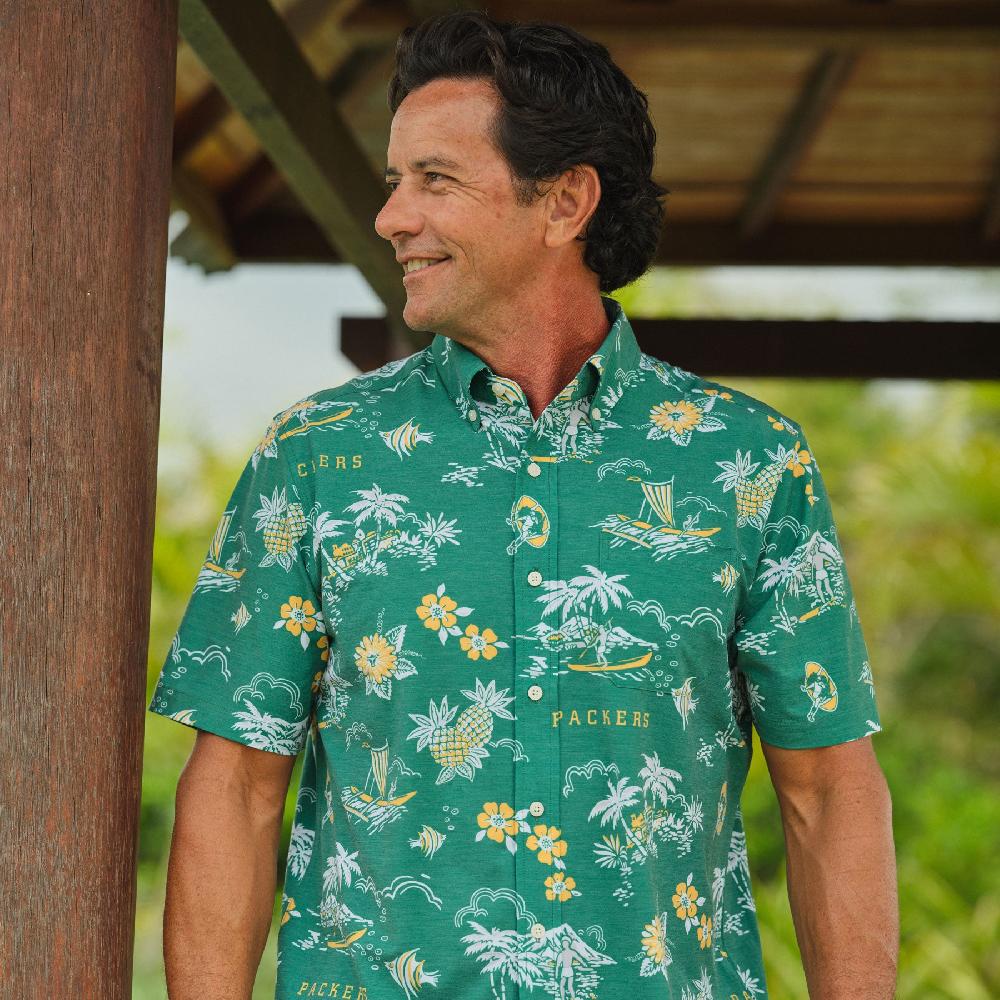 Reyn Spooner GREEN BAY PACKERS THROWBACK PERFORMANCE BUTTON FRONT