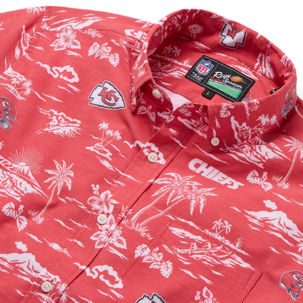 Reyn Spooner KANSAS CITY CHIEFS GAME DAY PERFORMANCE BUTTON FRONT