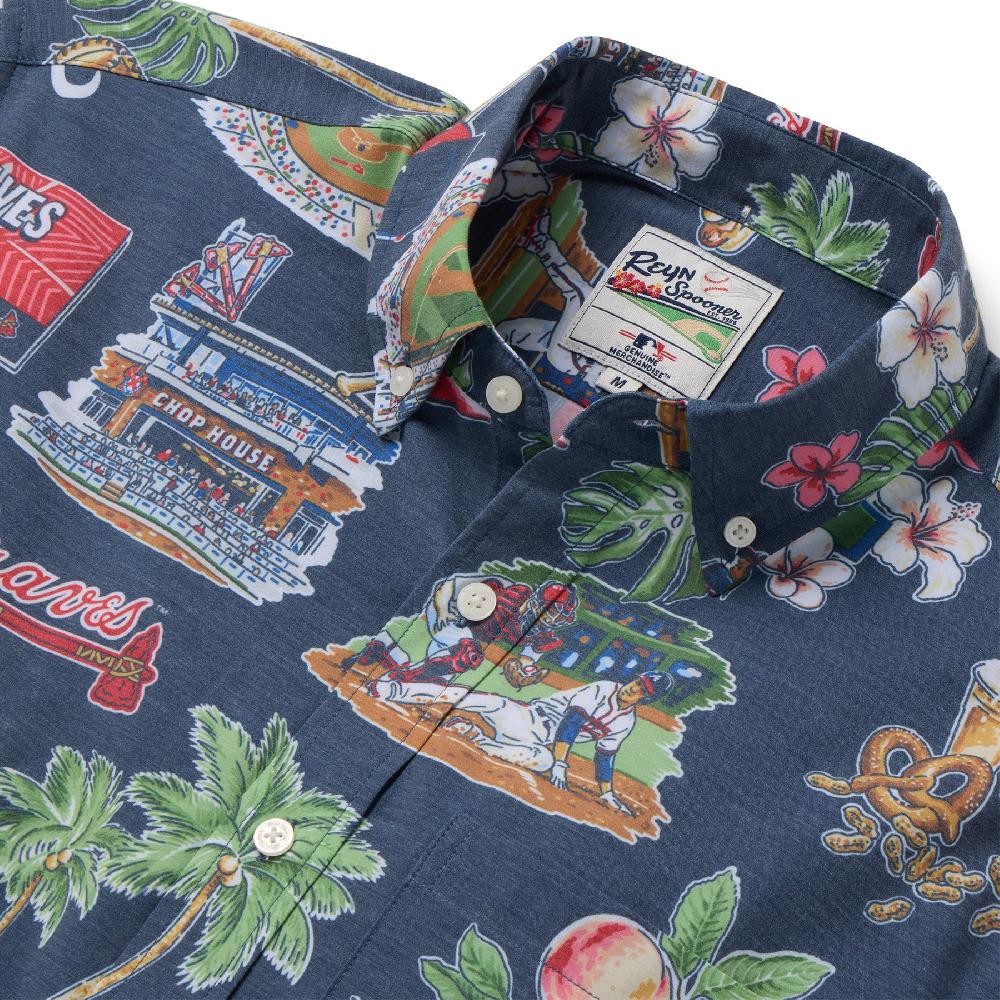 Reyn Spooner MLB® ATLANTA BRAVES SCENIC PERFORMANCE BUTTON FRONT