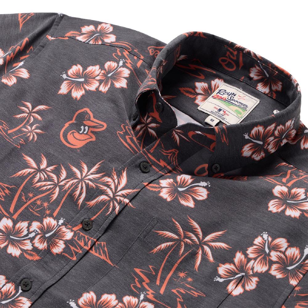 Reyn Spooner MLB® BALTIMORE ORIOLES GAME DAY PERFORMANCE BUTTON FRONT