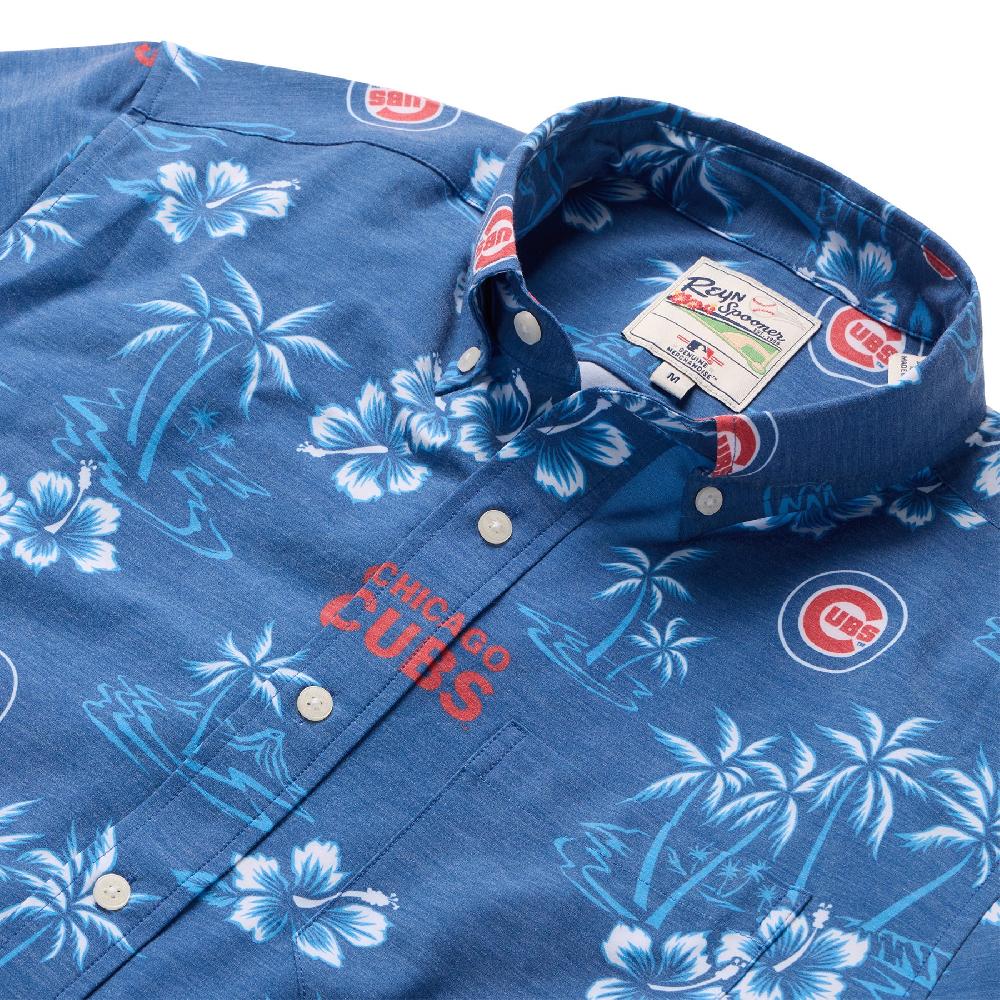 Reyn Spooner MLB® CHICAGO CUBS GAME DAY PERFORMANCE BUTTON FRONT