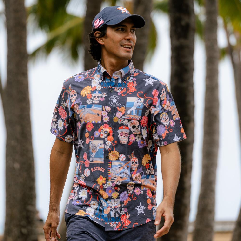 Reyn Spooner MLB® HOUSTON ASTROS DÍA DE LOS MUERTOS PERFORMANCE BUTTON FRONT