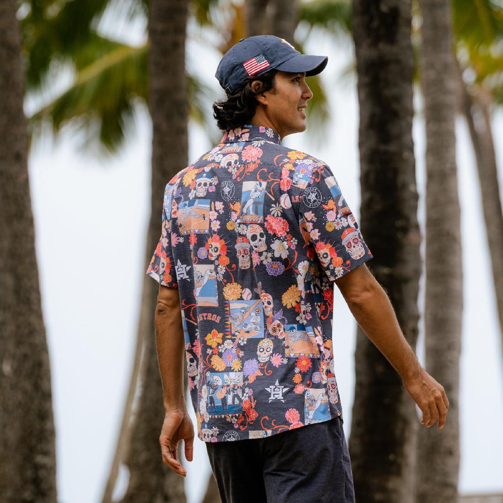 Reyn Spooner MLB® HOUSTON ASTROS DÍA DE LOS MUERTOS PERFORMANCE BUTTON FRONT