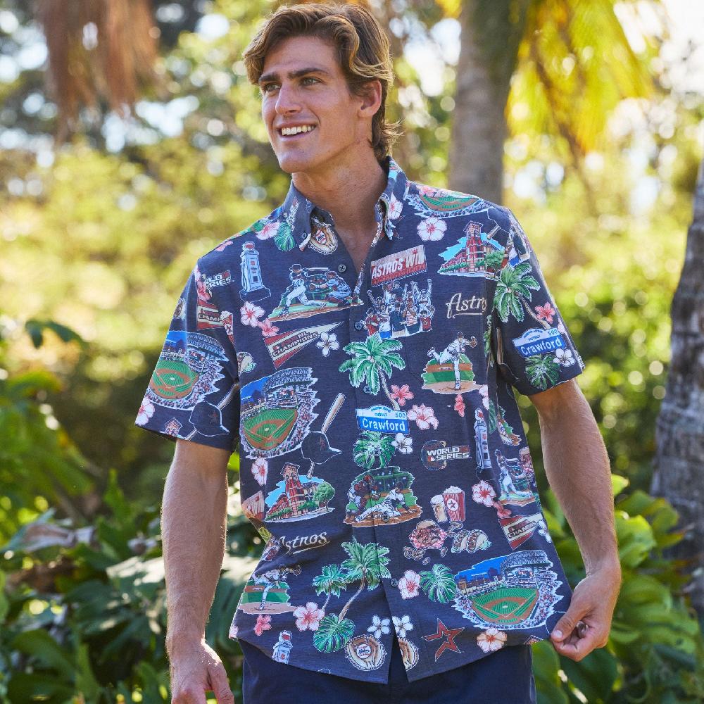 Reyn Spooner MLB® HOUSTON ASTROS SCENIC PERFORMANCE BUTTON FRONT