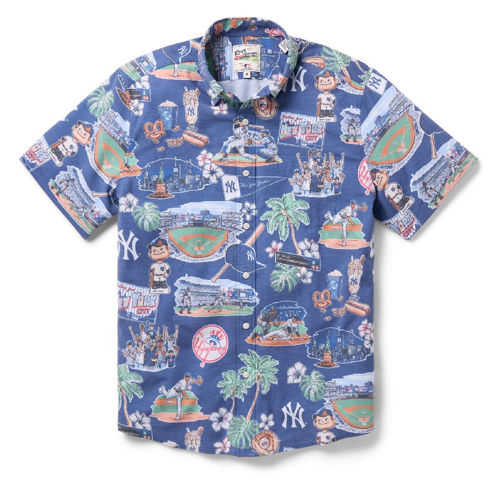 Reyn Spooner MLB® NEW YORK YANKEES SCENIC PERFORMANCE BUTTON FRONT