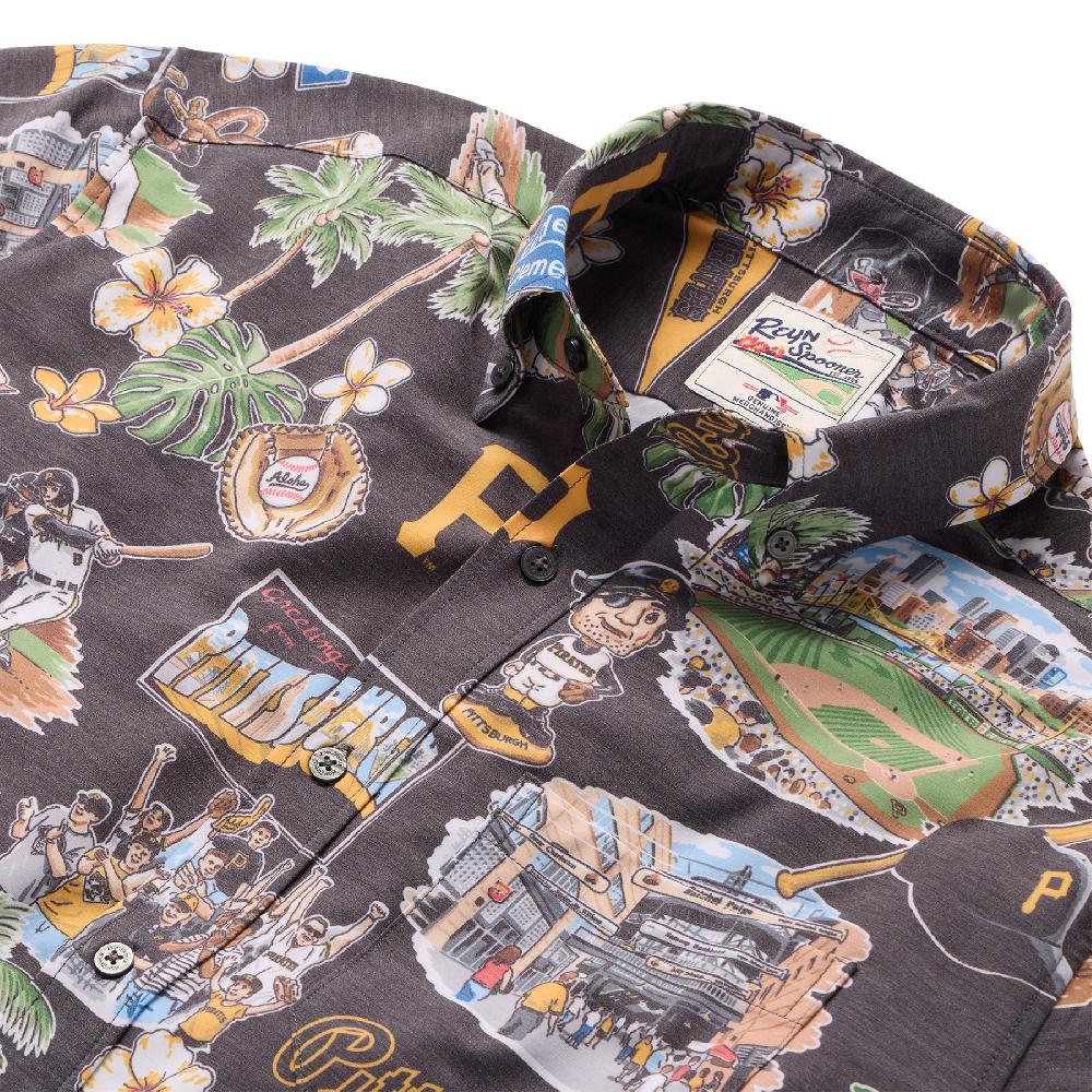 Reyn Spooner MLB® PITTSBURGH PIRATES SCENIC PERFORMANCE BUTTON FRONT