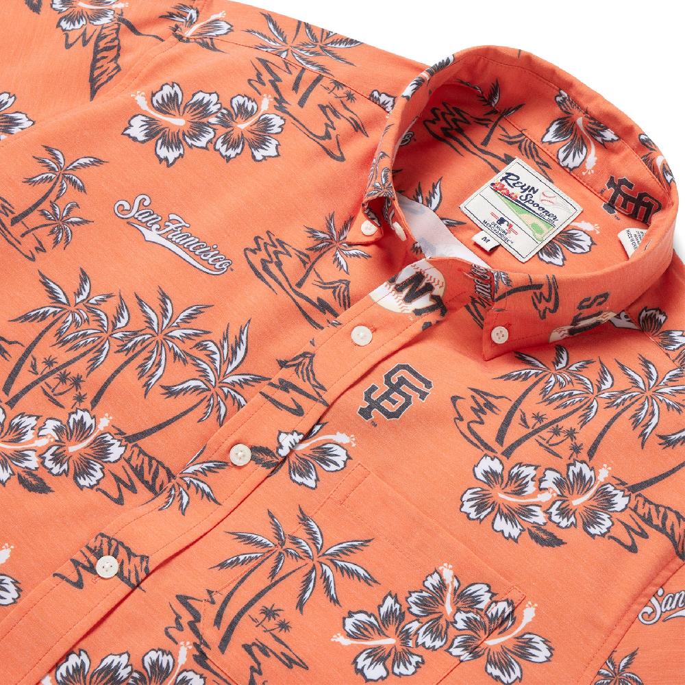 Reyn Spooner MLB® SAN FRANCISCO GIANTS GAME DAY PERFORMANCE BUTTON FRONT