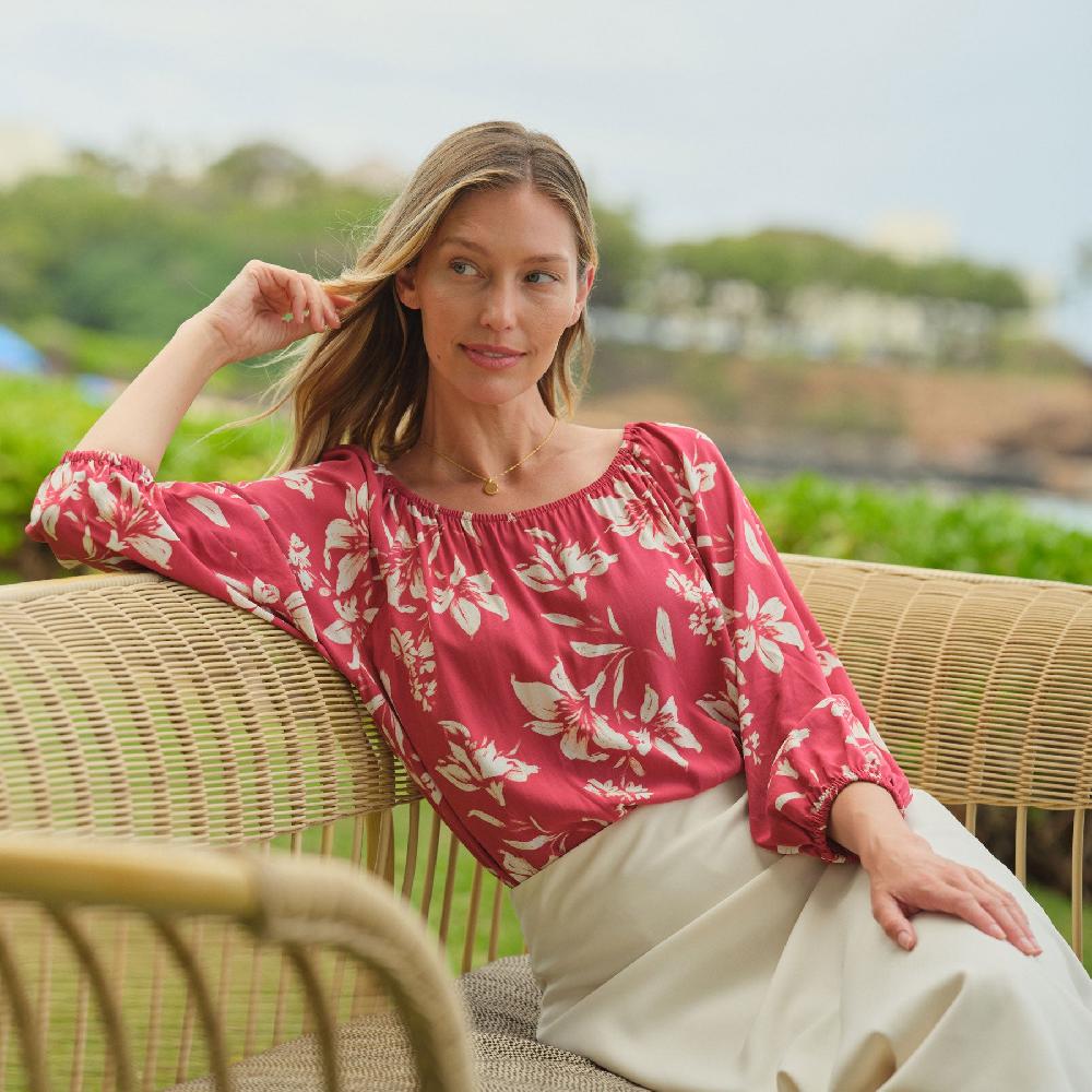 Reyn Spooner GILD THE LILY BLOSSOM TOP