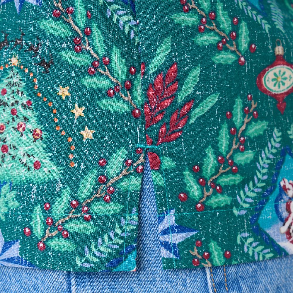 Reyn Spooner HAWAIIAN CHRISTMAS 2025 ABBY TOP
