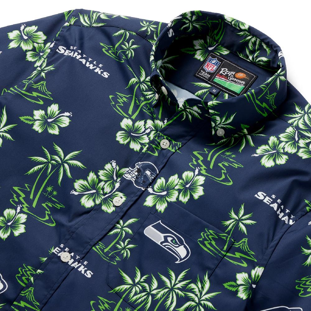 Reyn Spooner SEATTLE SEAHAWKS KEKAI PERFORMANCE BUTTON FRONT