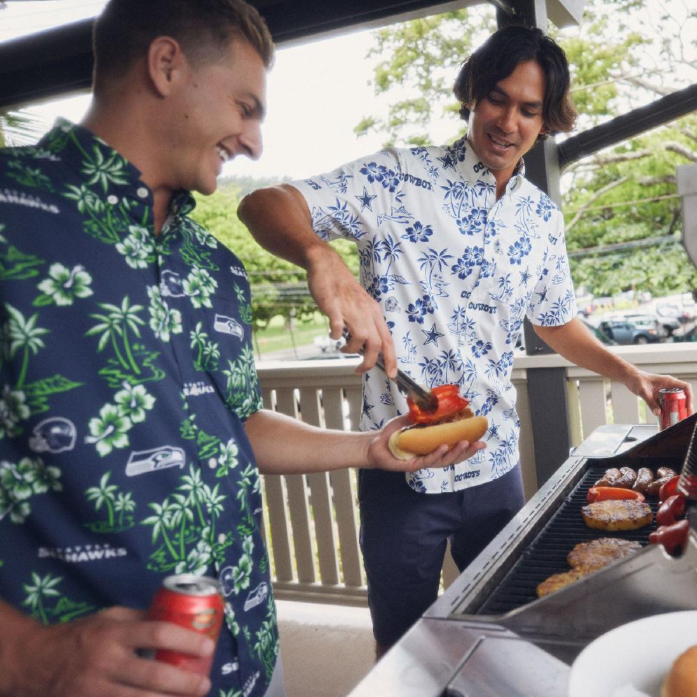 Reyn Spooner SEATTLE SEAHAWKS KEKAI PERFORMANCE BUTTON FRONT