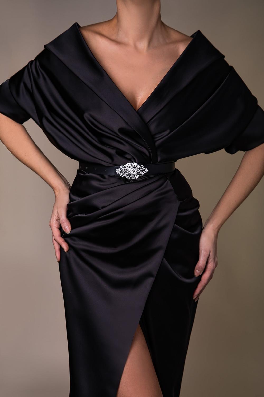 Rhea Costa Baroque Matte Black Leather Waist Belt With Silver Buckle