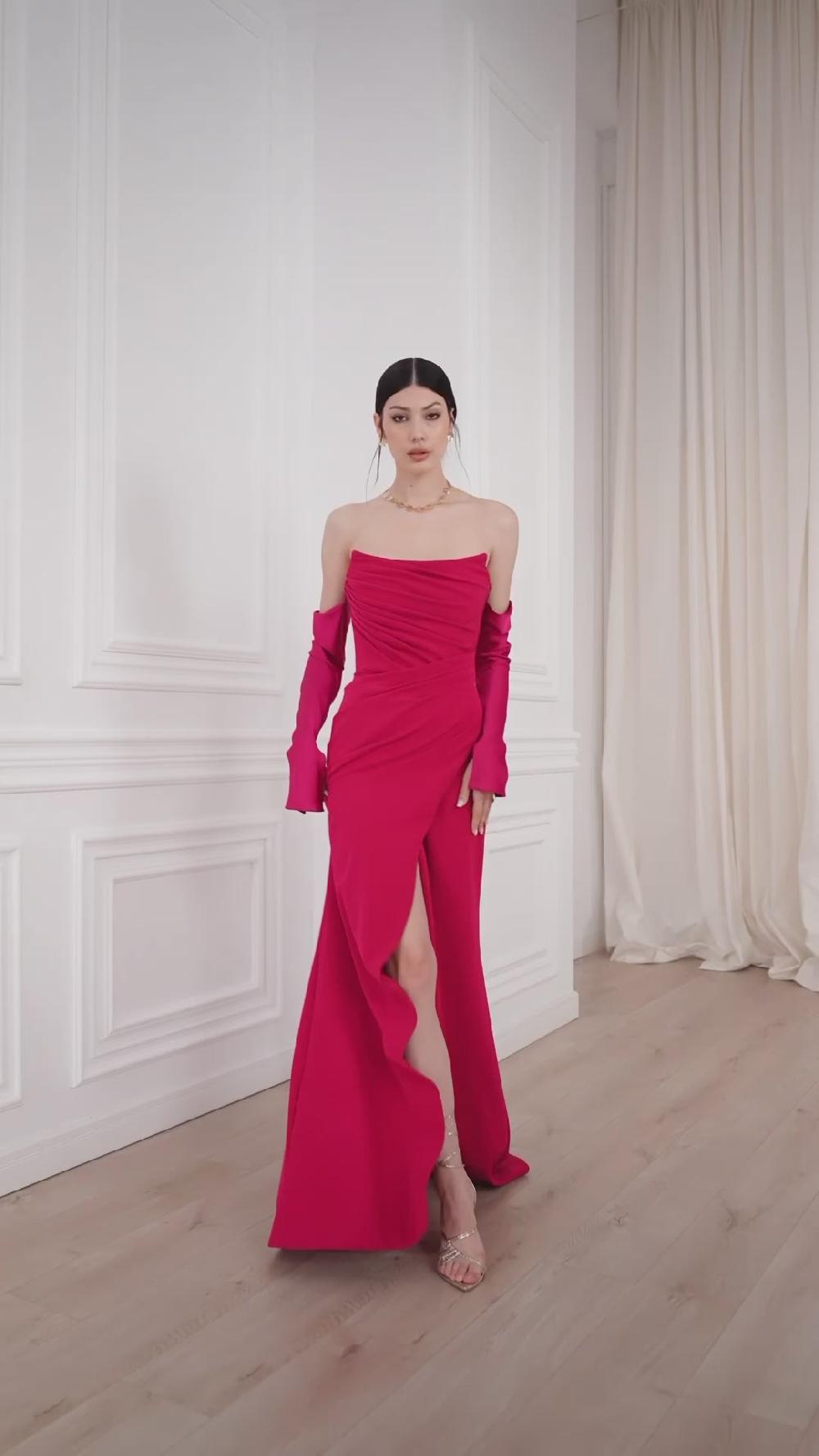 Rhea Costa Aairah Crepe Satin Dress In Cherry