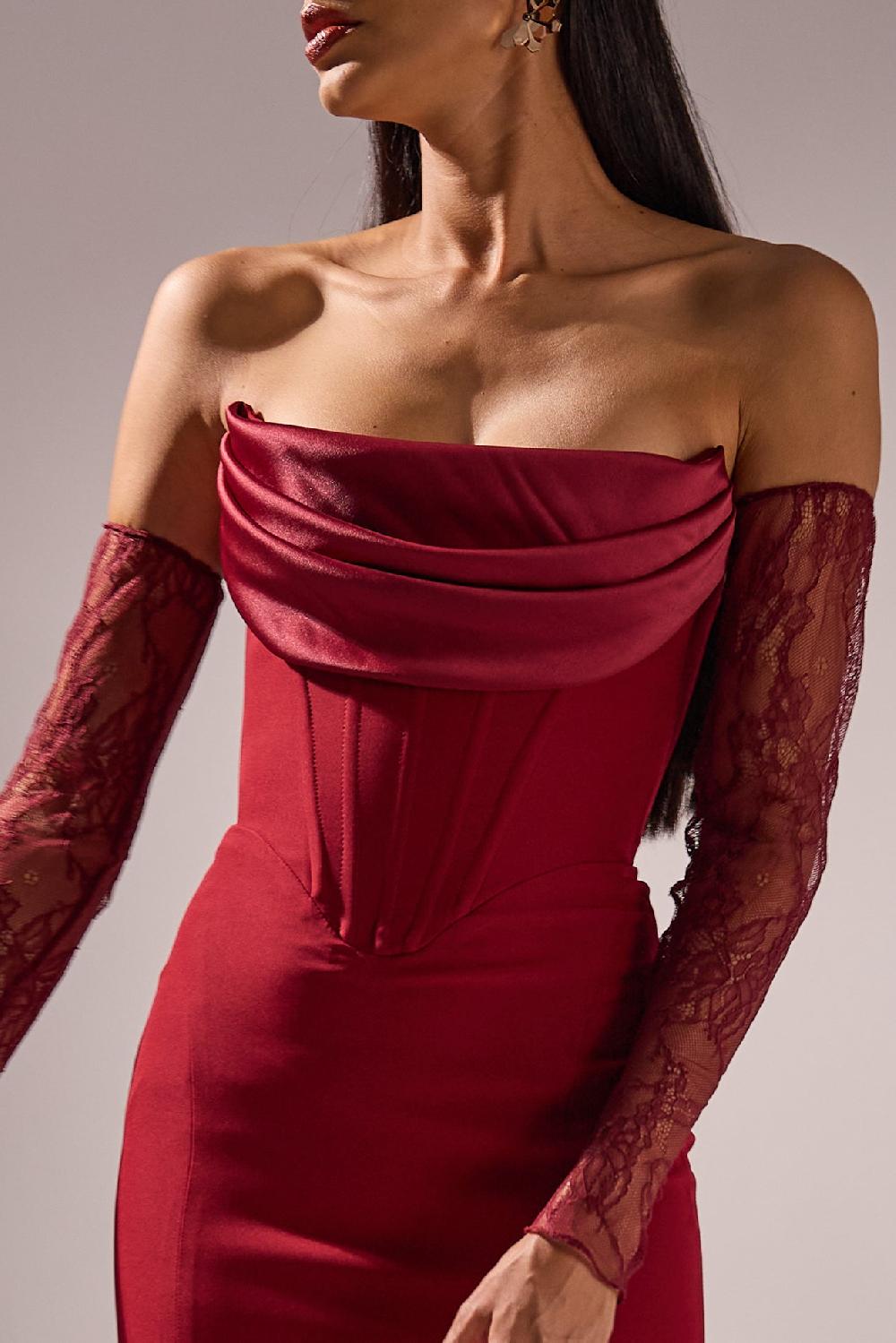 Rhea Costa Amada Long Dress In Light-Burgundy