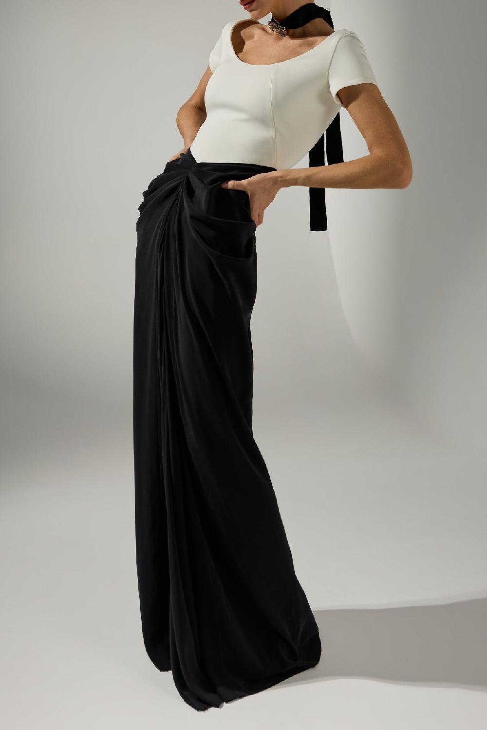 Rhea Costa Amna Long Dress In Black-White