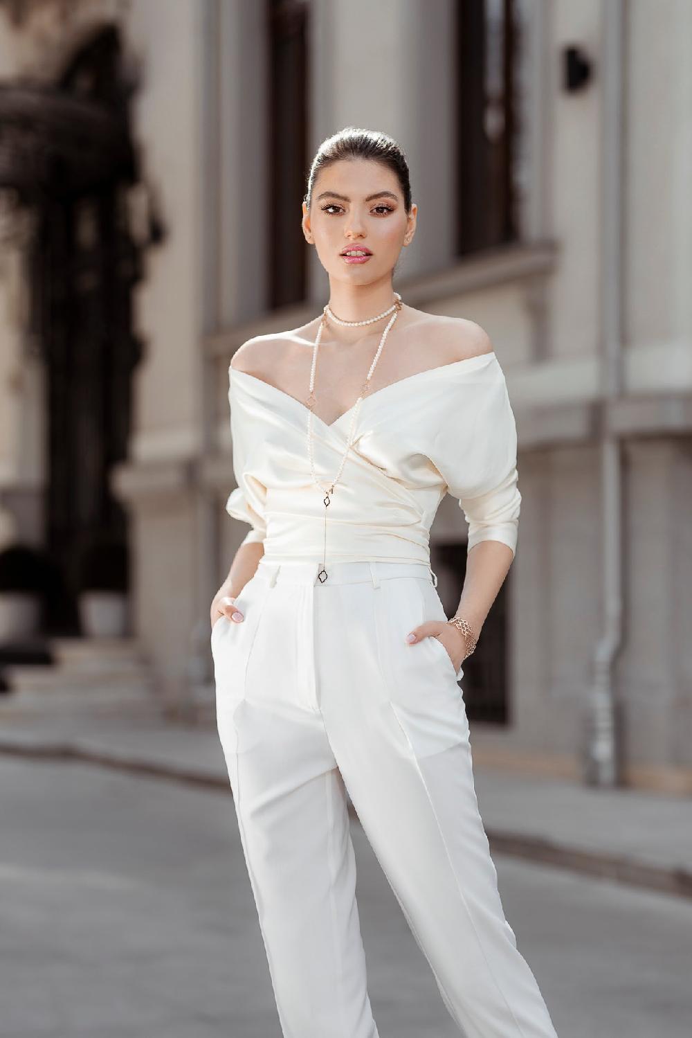 Rhea Costa Classic Conic Wool Pants In Ivory