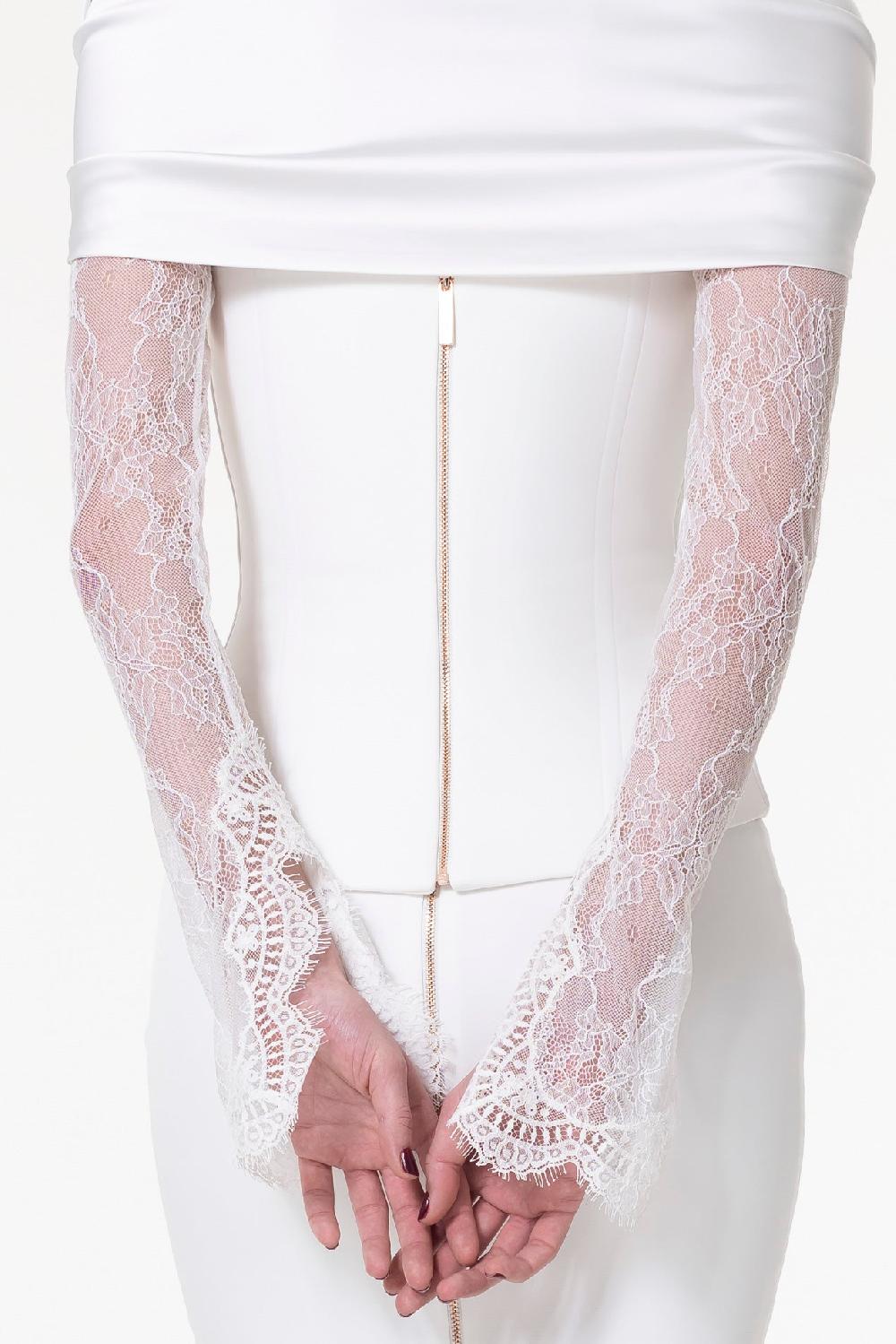 Rhea Costa Embroidered Long Lace Gloves In Ivory
