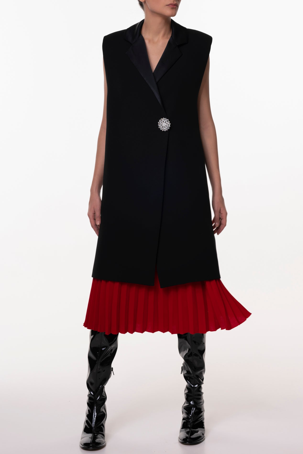 Rhea Costa Jackie Versatile Vest In Black