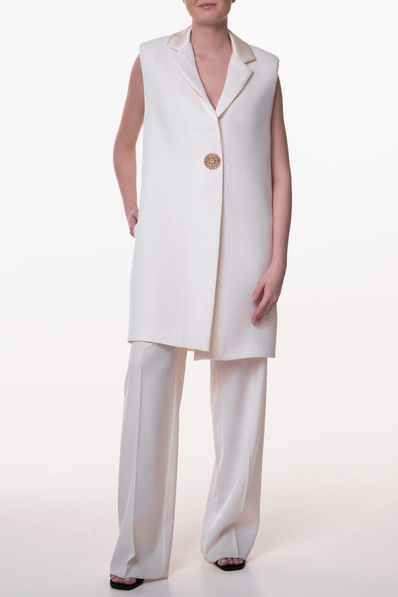 Rhea Costa Jackie Versatile Vest In Ivory