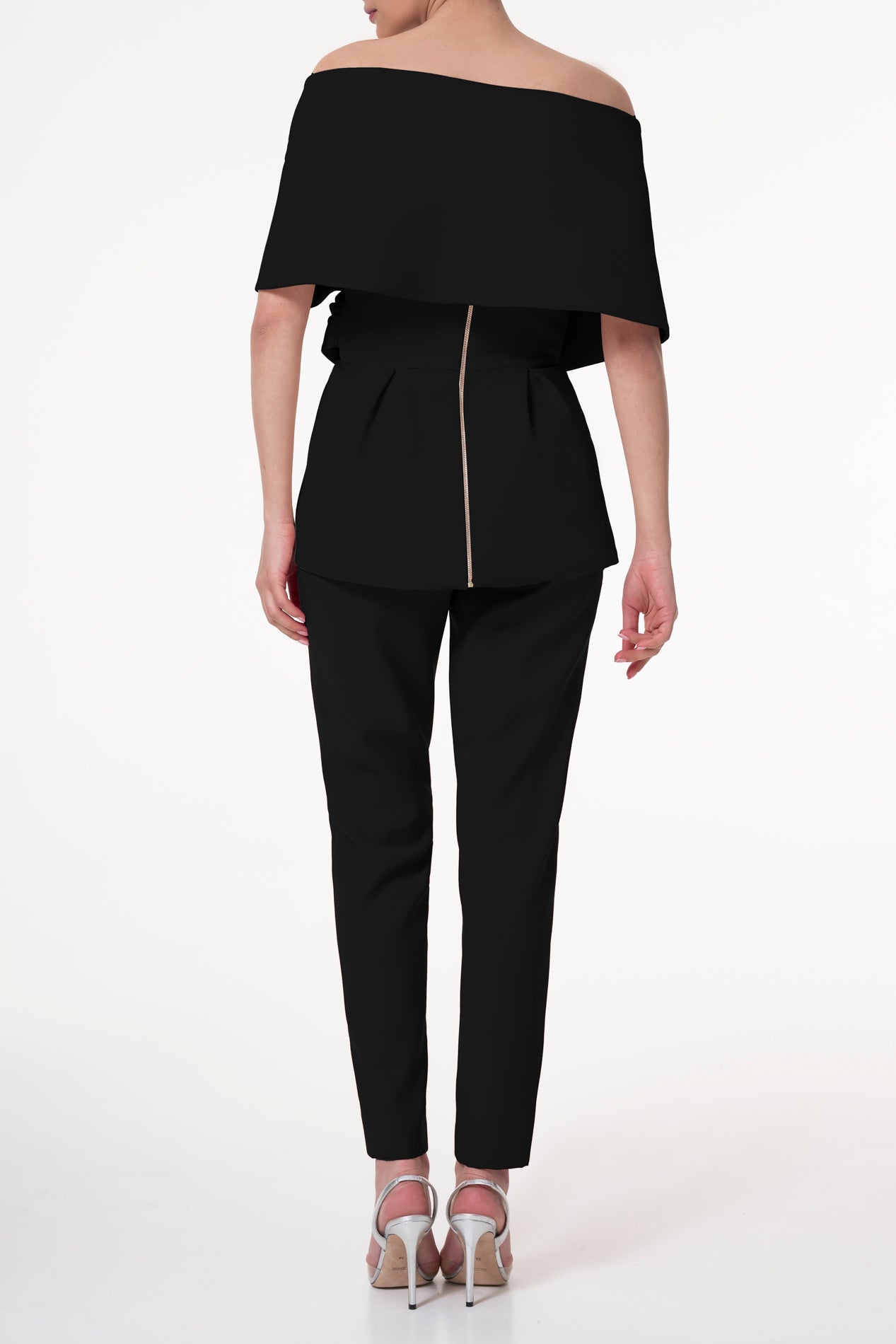 Rhea Costa Kavya Crepe Top In Black