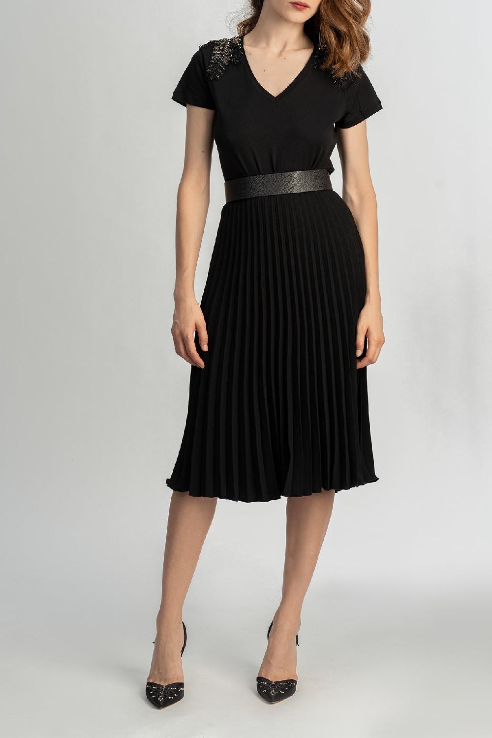 Rhea Costa Pleated Crepe Midi Skirt In Black