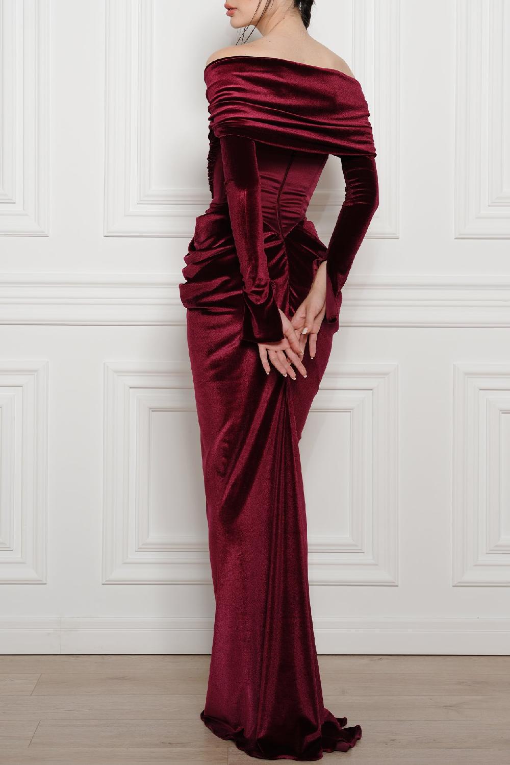 Rhea Costa Quinn Long Velvet Gown In Ruby-Red