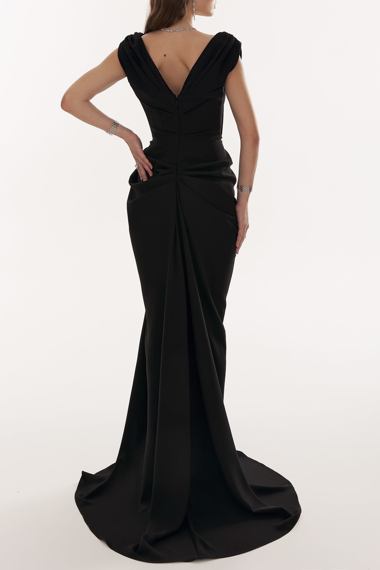 Rhea Costa Saara Crepe Long Dress In Black