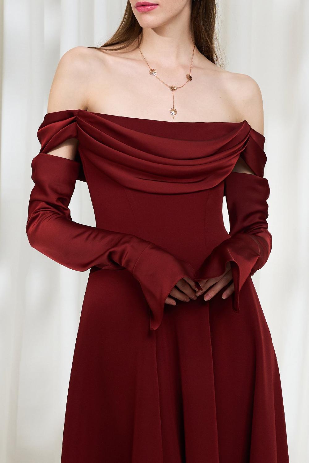 Rhea Costa Salma Crepe Long Dress In Mahogany