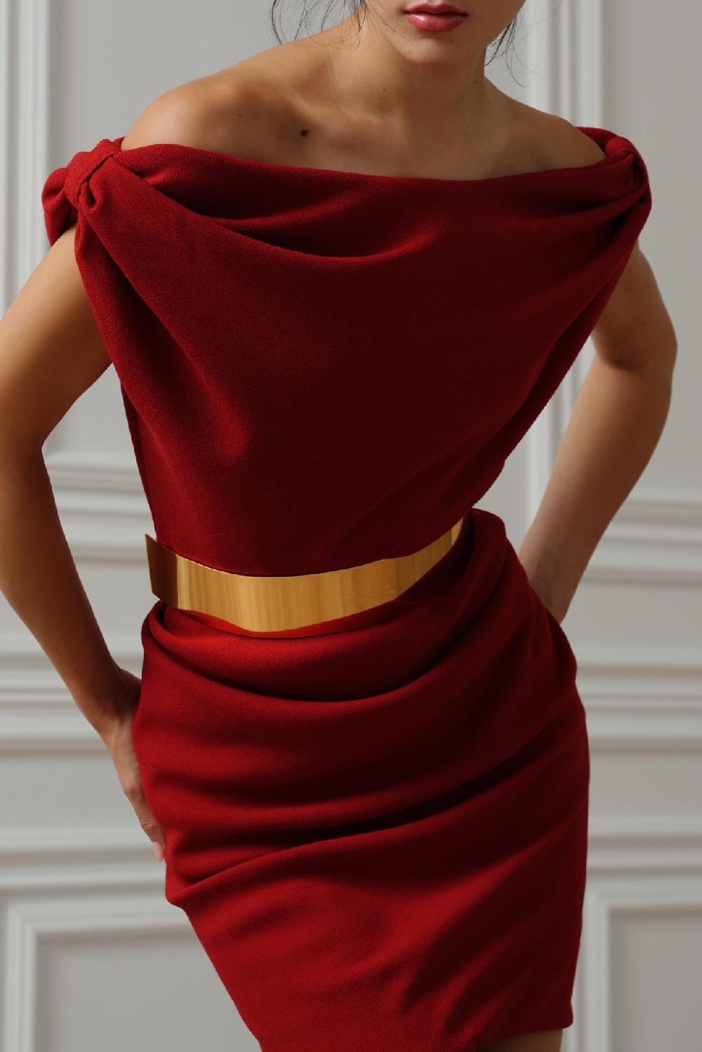 Rhea Costa Xenis Front Metal Belt In Gold-Plated