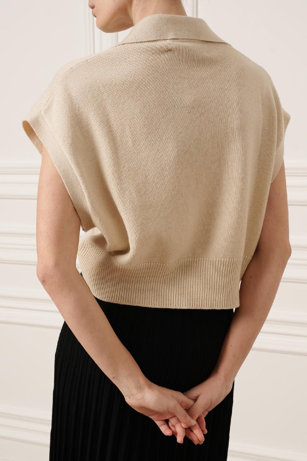 Rhea Costa Shiya V-Neck Cashmere Sweater Vest In Champagne