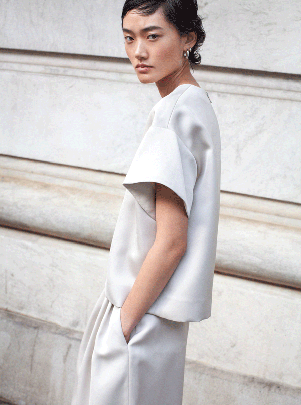 Rhié DIA DOUBLE SATIN TOP ALMOND