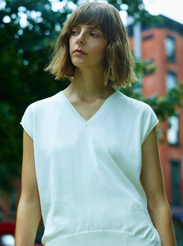 rhié SOPHIE V-NECK KNIT TOP IVORY