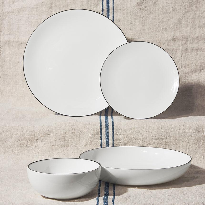 Richard Brendon Line Classic Dinner Set - 16 Piece