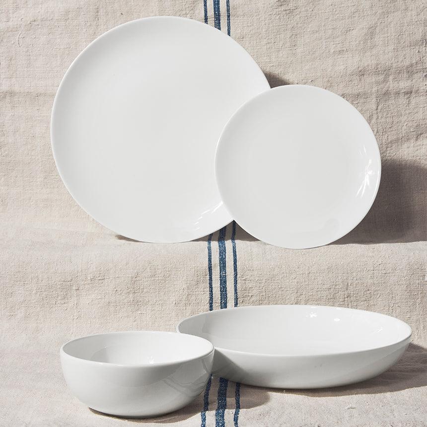 richard brendon White Classic Dinner Set - 16 Piece