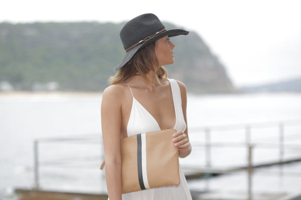 rigon headwear Genuine Leather Clutch Before Dark