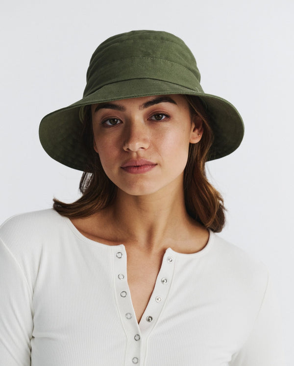 rigon headwear Golf Bucket Cancer Council White