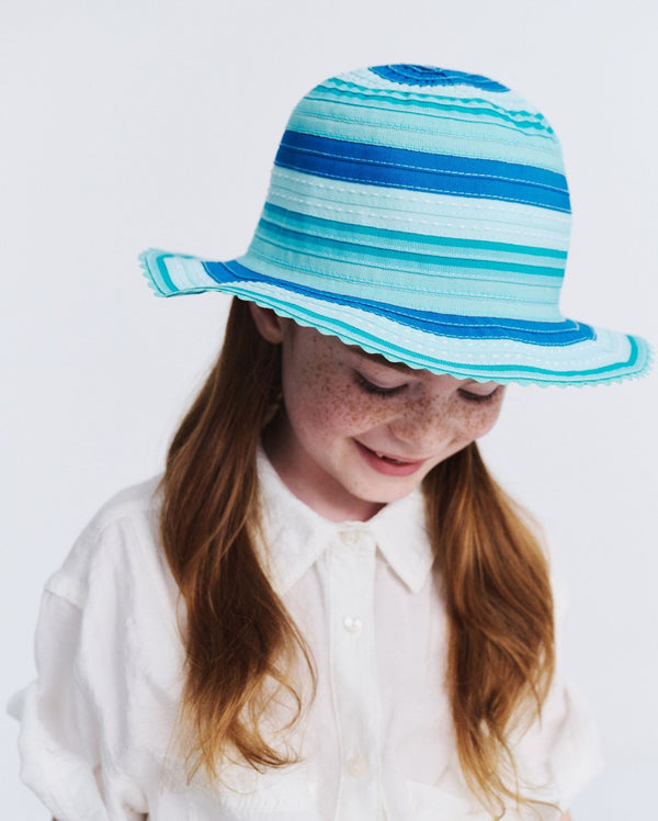 rigon headwear Olivia Bucket Cancer Council