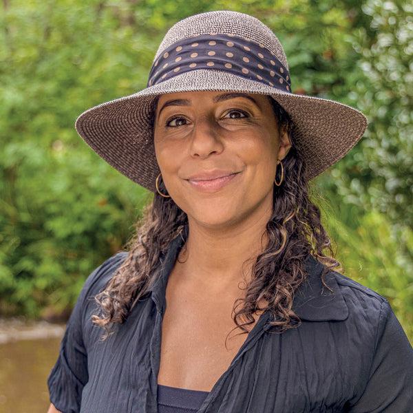 rigon headwear Selena Cloche Cancer Council Black/White