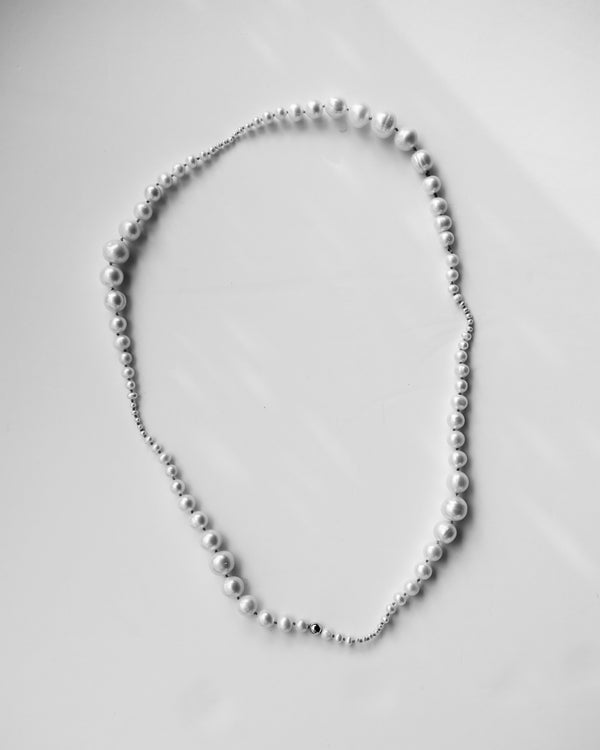 rika studios MARICHELLE / PEARL NECKLACE LONG BLACK CORD