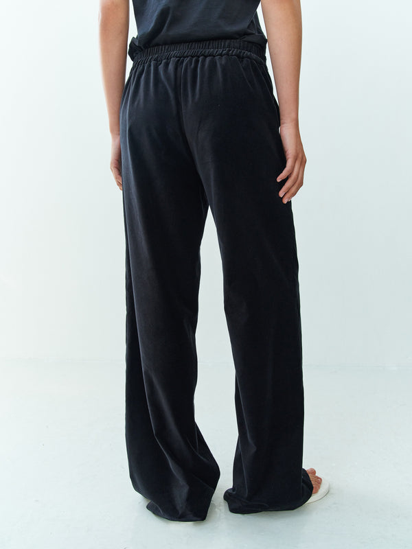 Rika Studios ROBIN PANTS / BLACK VLVT
