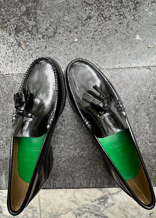 Rika Studios SMART PENNY'S / BLACK- APPLE GREEN