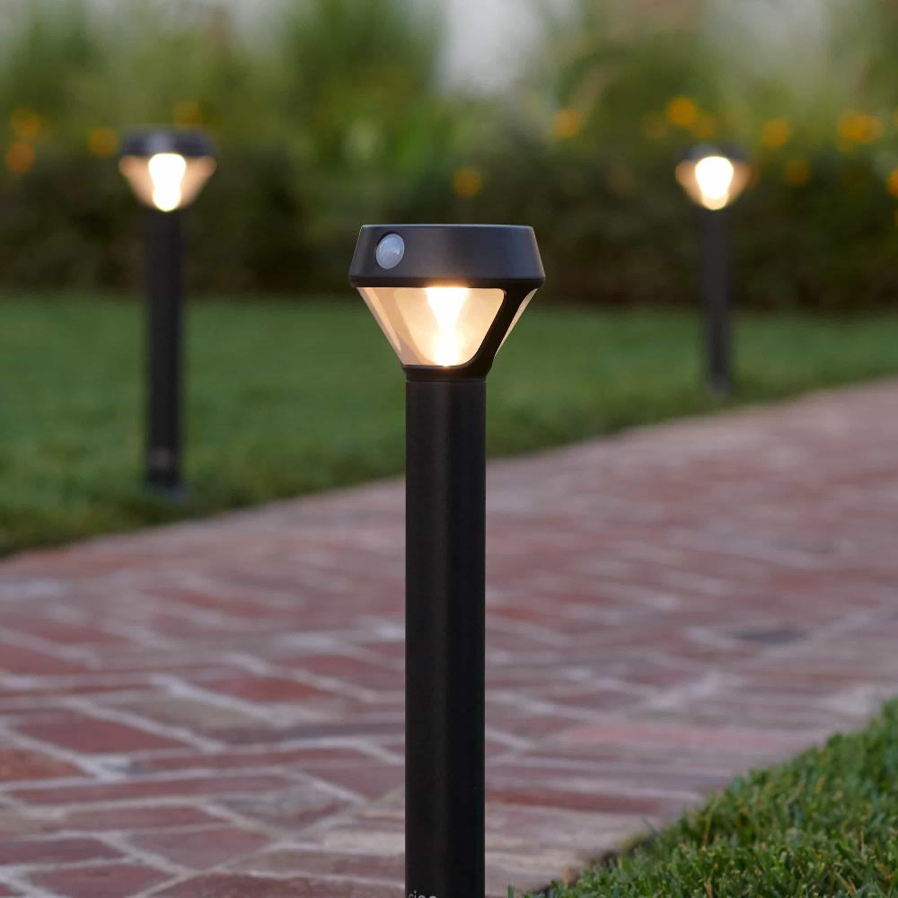 Ring Smart Lighting Solar Pathlight