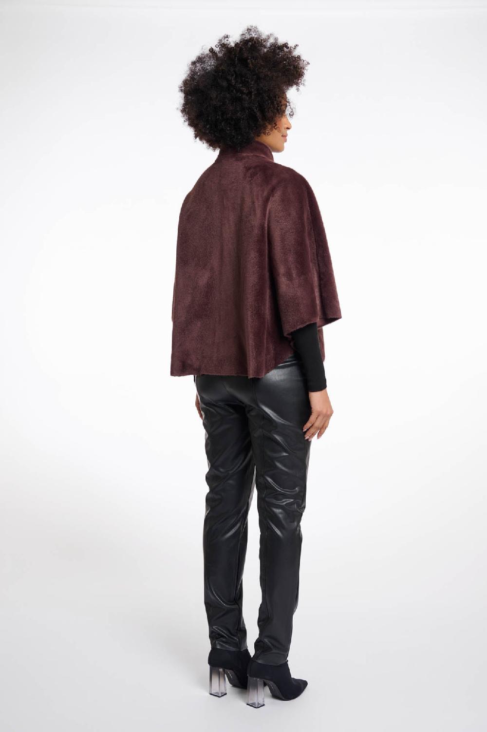 Rino & Pelle Dewi Cape Chocolate Bean